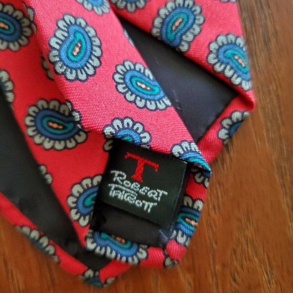 ROBERT TALBOTT For Nordstrom Mens Tie Red Paisley Hand Sewn - Picture 4 of 4